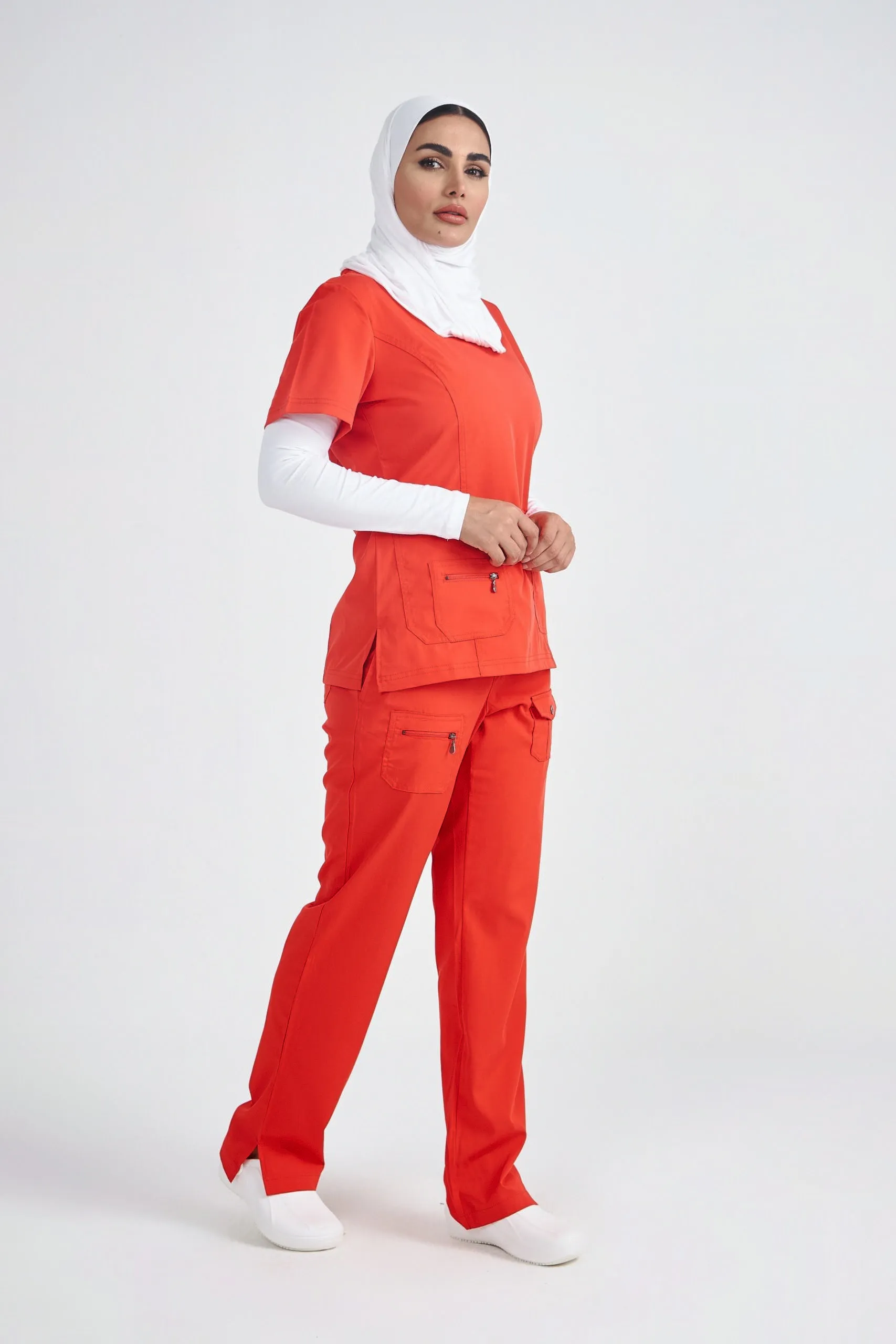 Adar Pro - Women's Elevated V-neck Scrub Scrub Set P4212-P4100