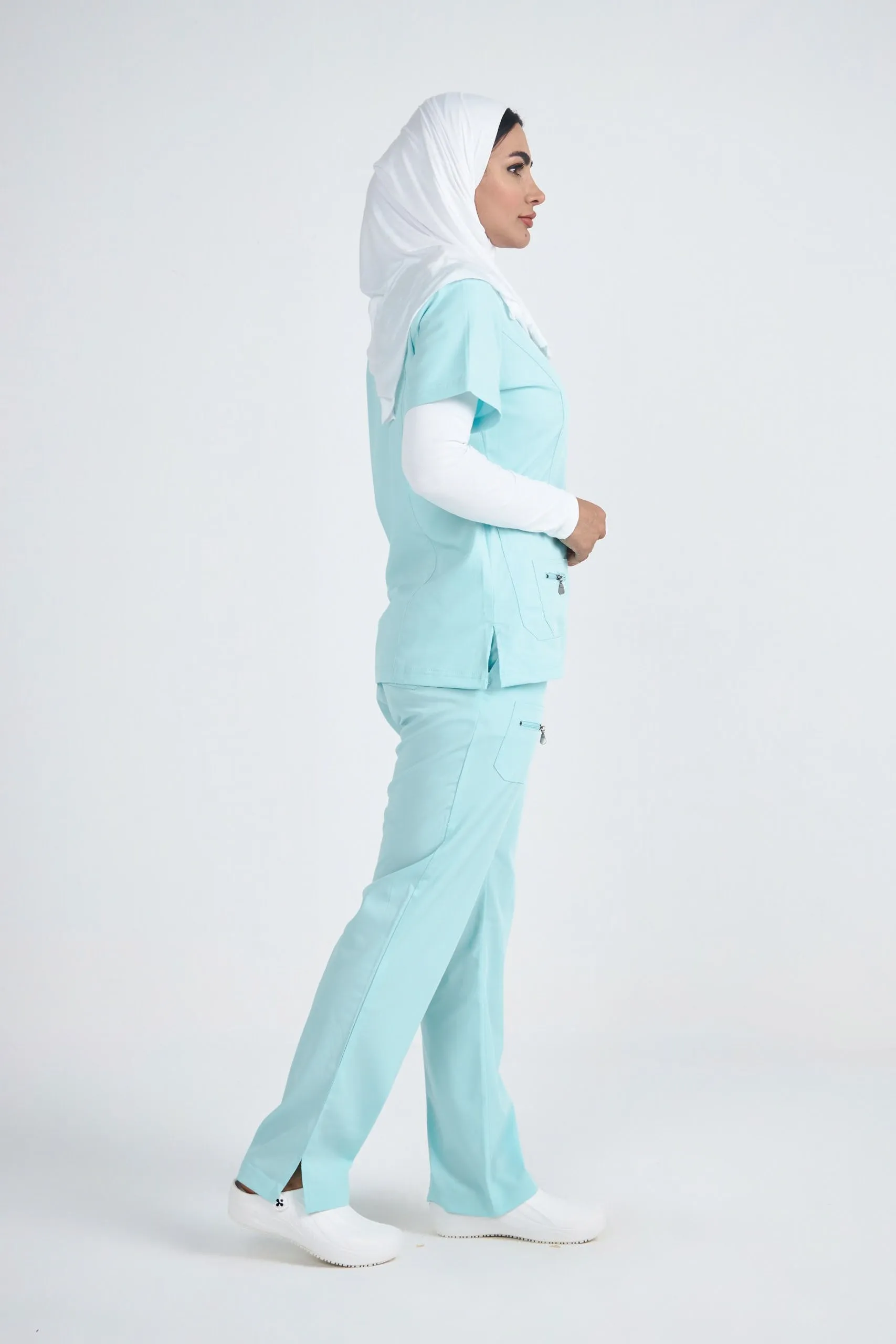 Adar Pro - Women's Elevated V-neck Scrub Scrub Set P4212-P4100