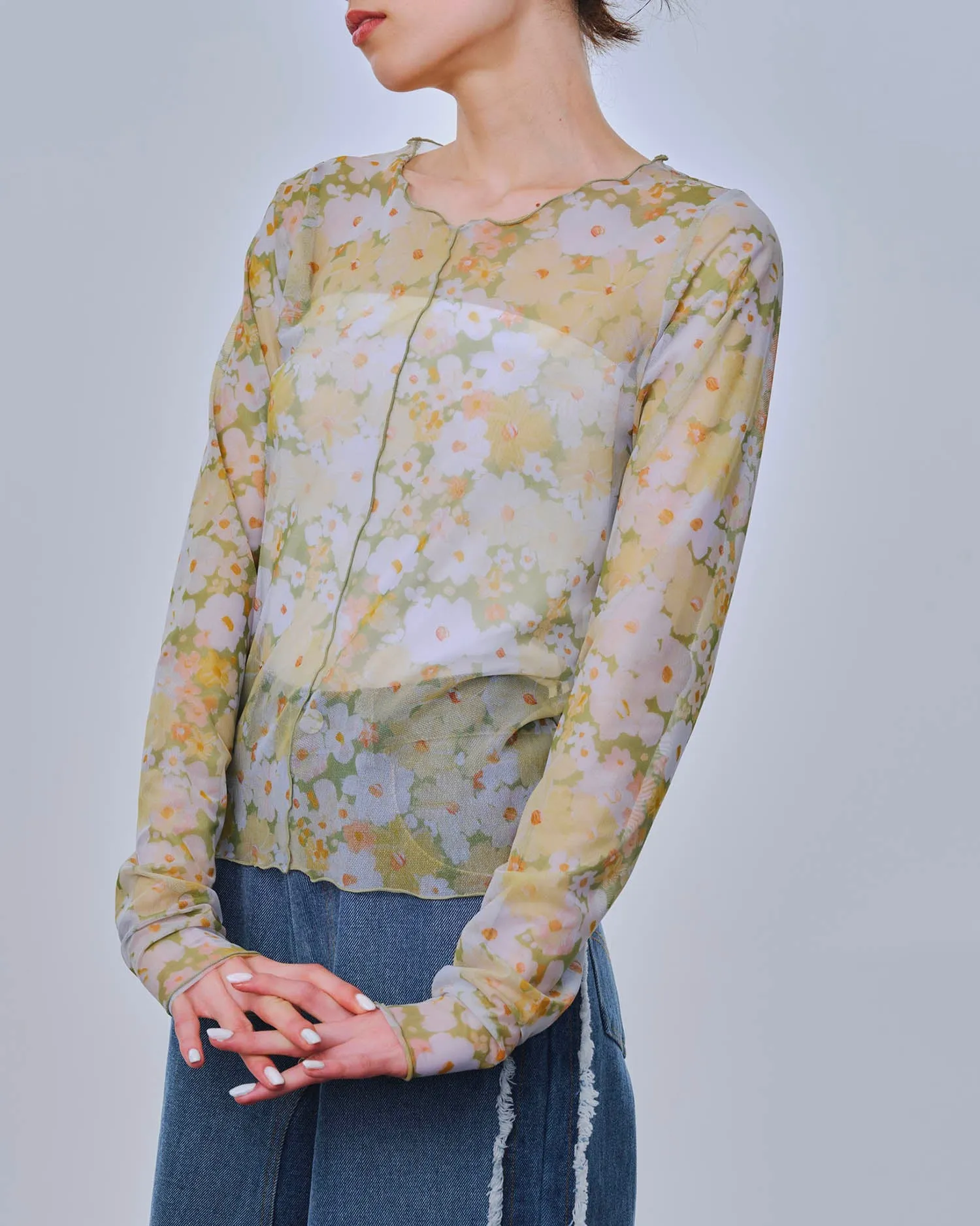 Marguerite garden see-through tops (Crew neck)