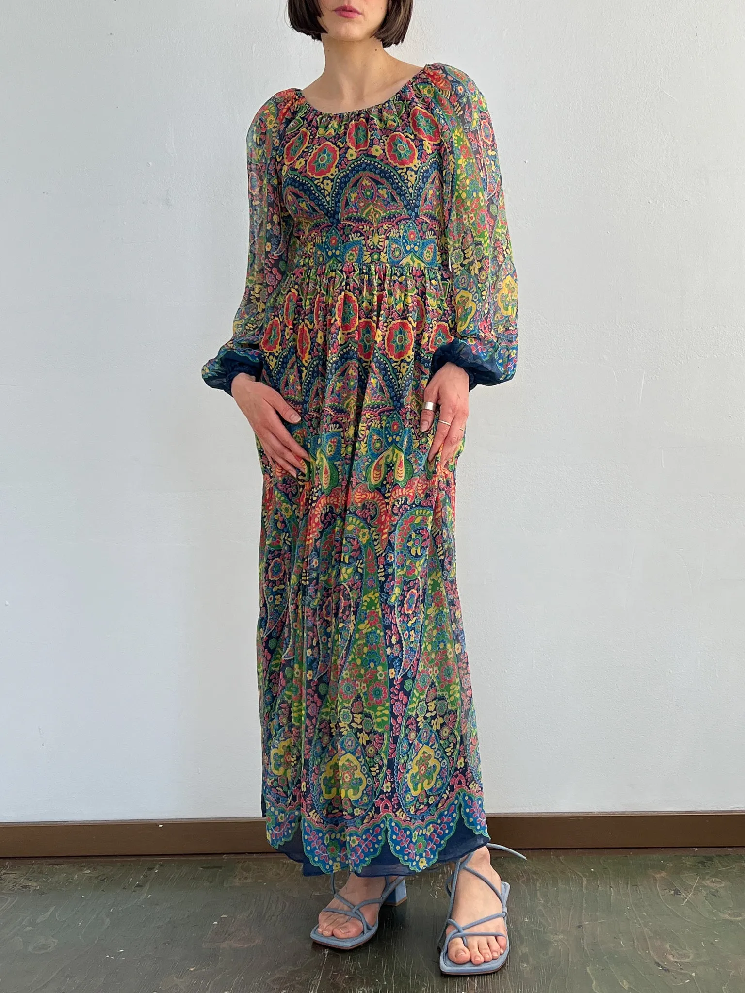 Psychedelic Print Hostess Gown (S)