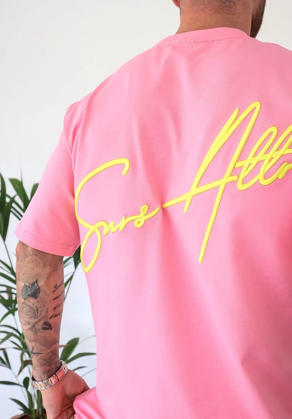 Script Core Tee - Pink/Yellow