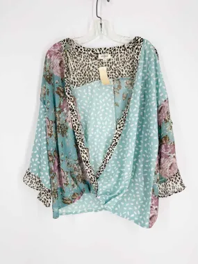 Umgee Size L Beige/Blue Animal Print Floral Tops Top-Long Sleeve